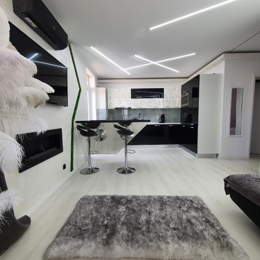 Noah Residence อัลบายูเลีย ภายนอก รูปภาพ