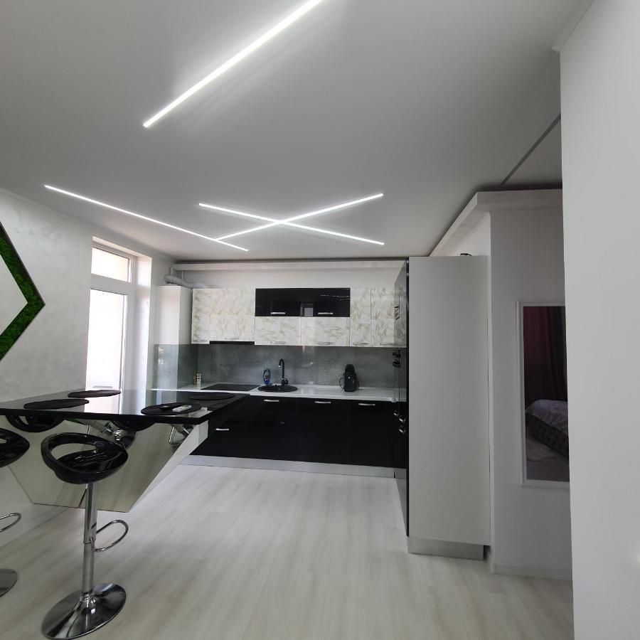 Noah Residence อัลบายูเลีย ภายนอก รูปภาพ