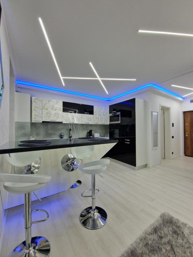 Noah Residence อัลบายูเลีย ภายนอก รูปภาพ