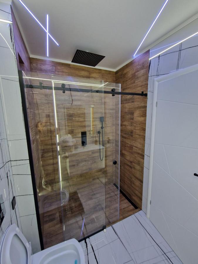 Noah Residence อัลบายูเลีย ภายนอก รูปภาพ